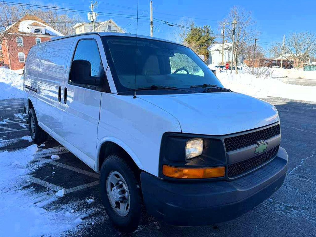 2015 Chevrolet Express G2500 - zdjęcie 4