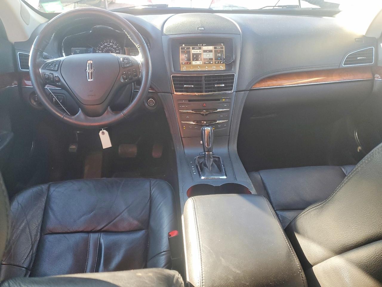 2019 Lincoln Mkt - zdjęcie 8