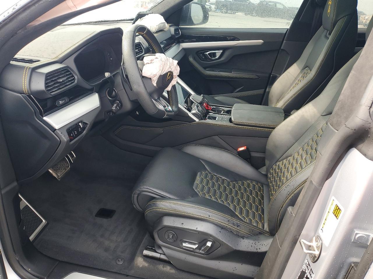 2021 Lamborghini Urus - zdjęcie 7