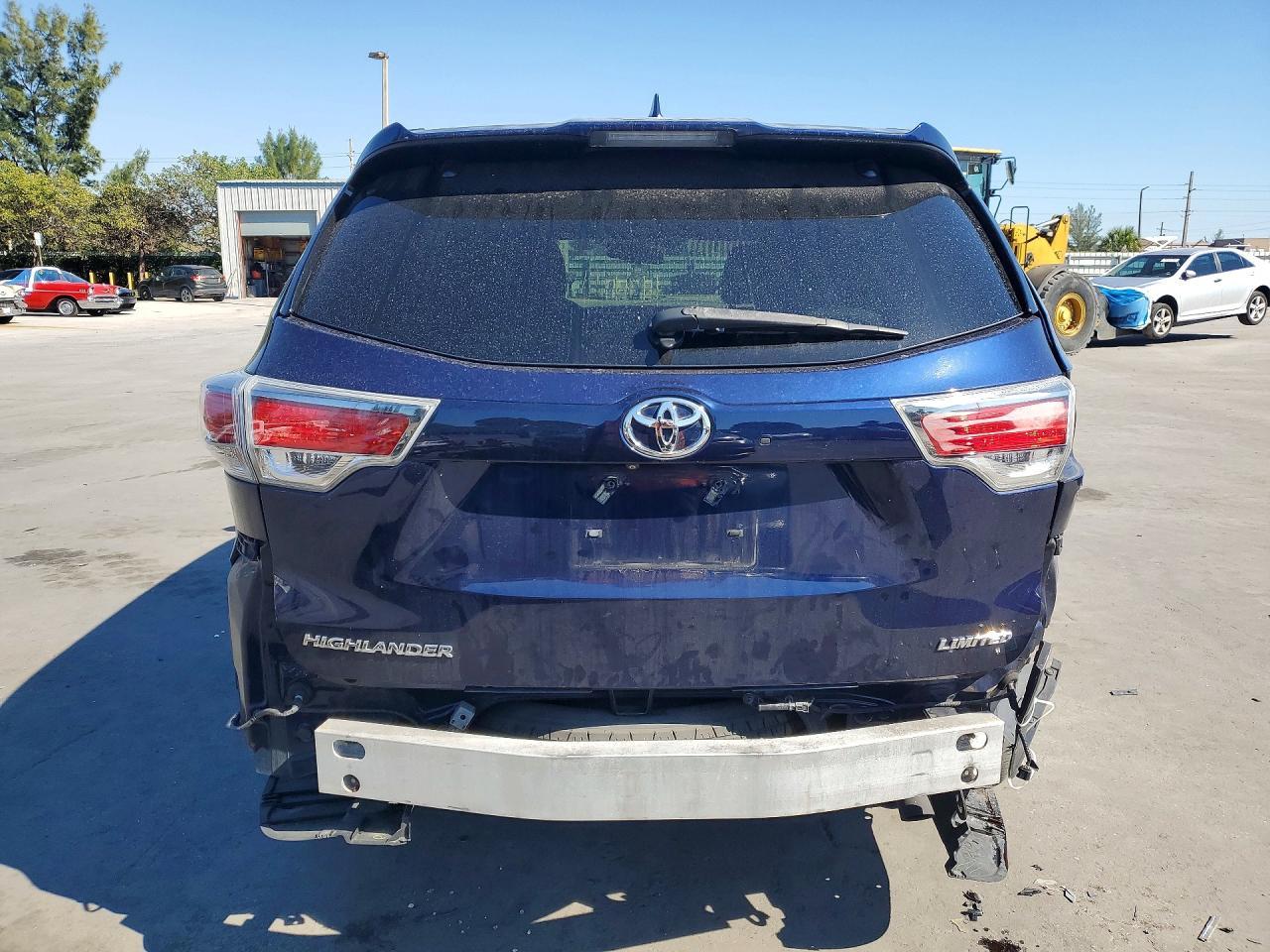 2016 Toyota Highlander Limited - zdjęcie 6