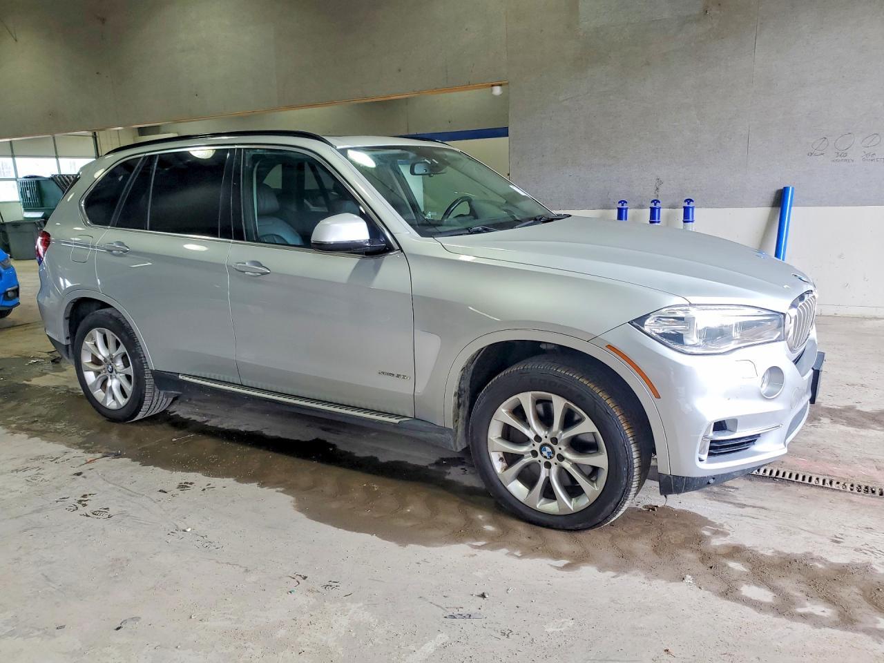 2015 BMW X5 xDrive50I - zdjęcie 4