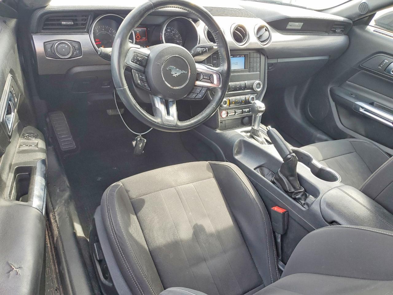 2021 Ford Mustang Gt - zdjęcie 8