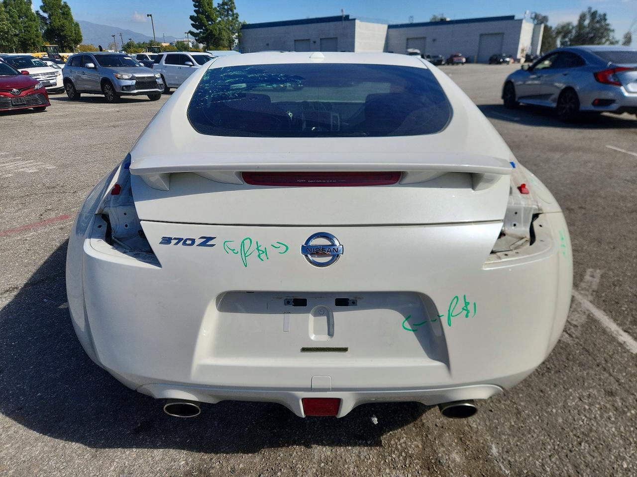 2014 Nissan 370Z Base - zdjęcie 6