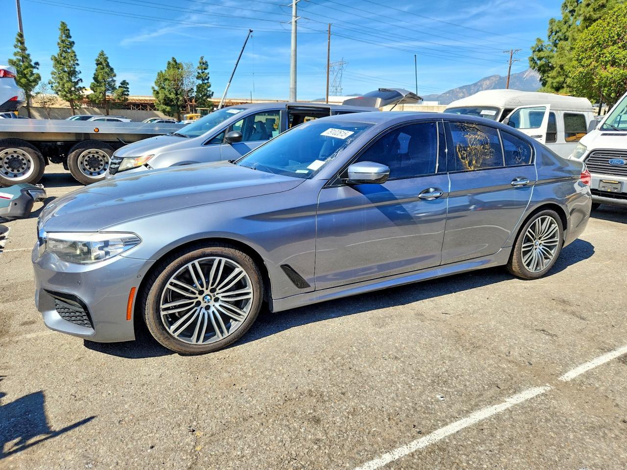 BMW Seria 5 - zdjęcie 1