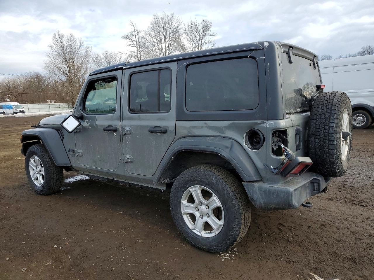 2021 Jeep Wrangler Unlimited Sport - zdjęcie 2