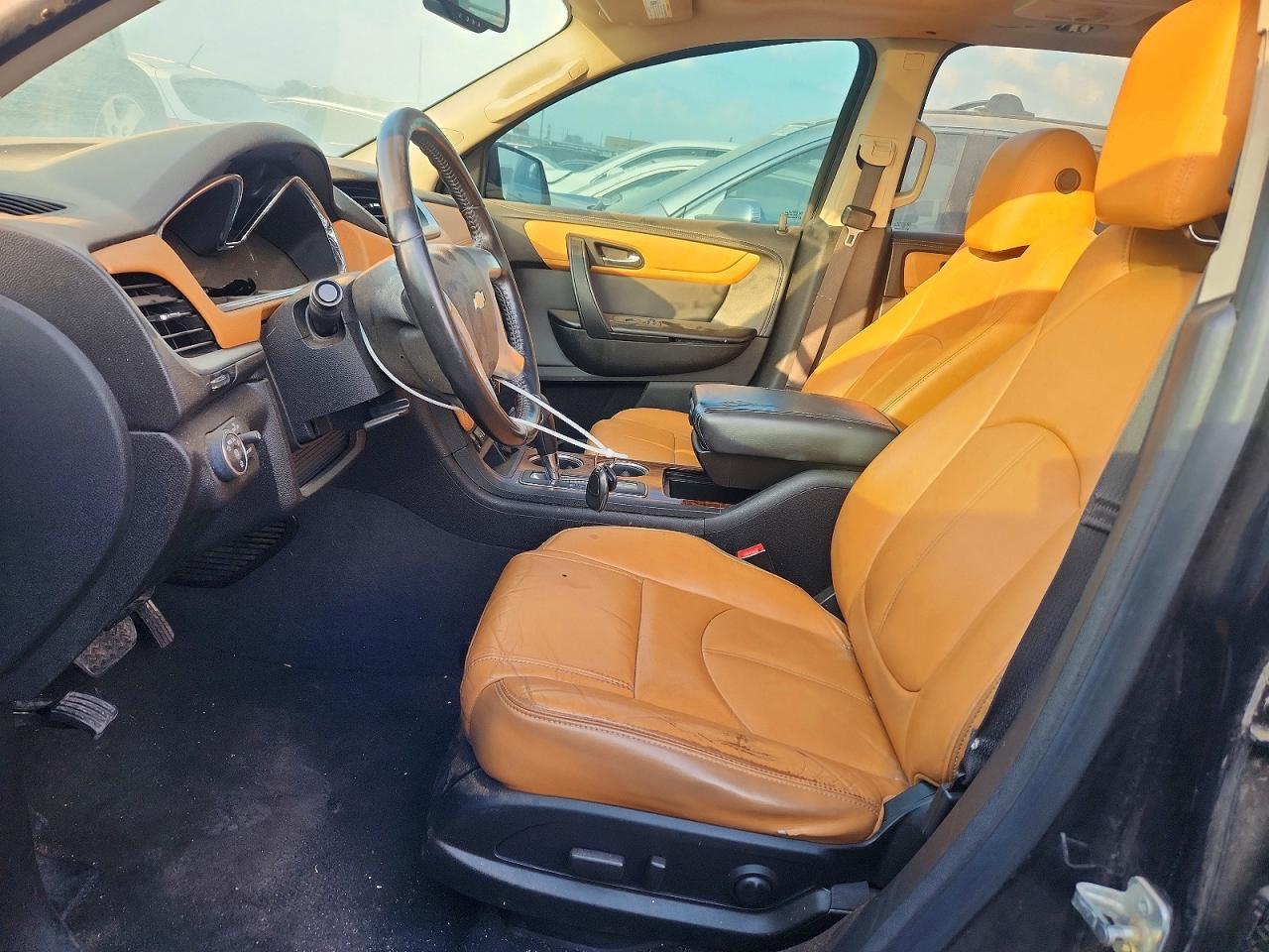 2014 Chevrolet Traverse Lt - zdjęcie 7