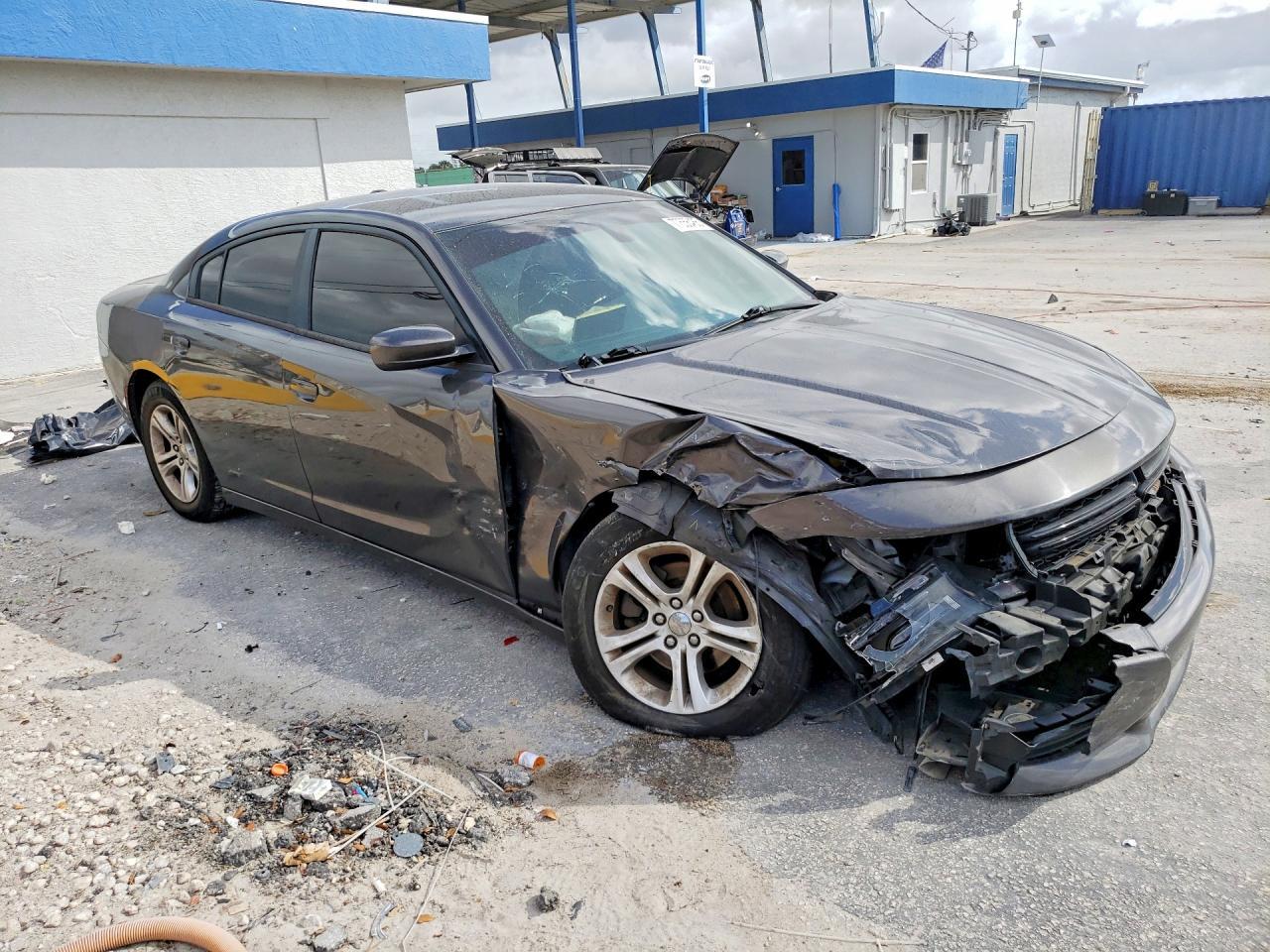 2019 Dodge Charger Sxt - zdjęcie 4