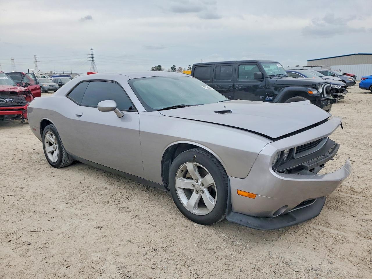 2014 Dodge Challenger Sxt - zdjęcie 4