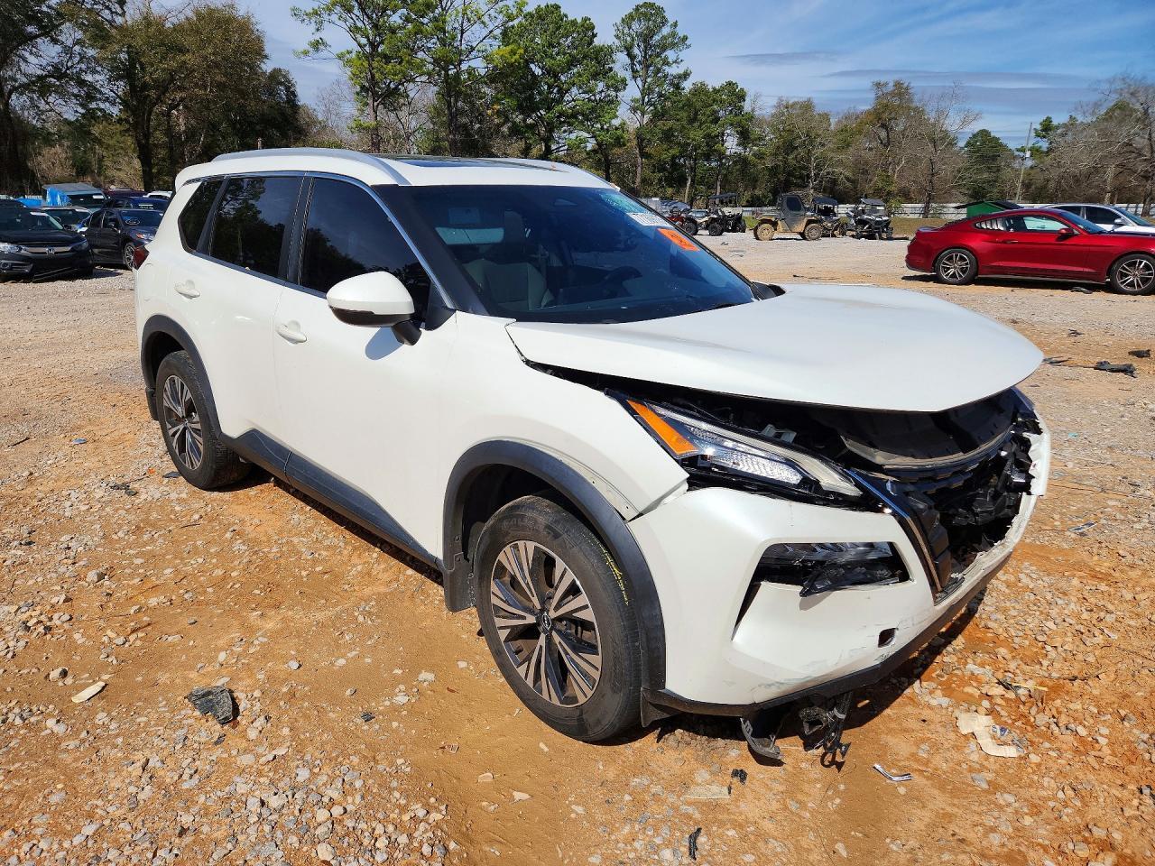 2022 Nissan Rogue Sv - zdjęcie 4
