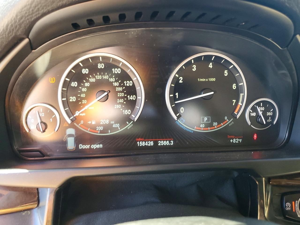 2014 BMW X5 xDrive35I - zdjęcie 9