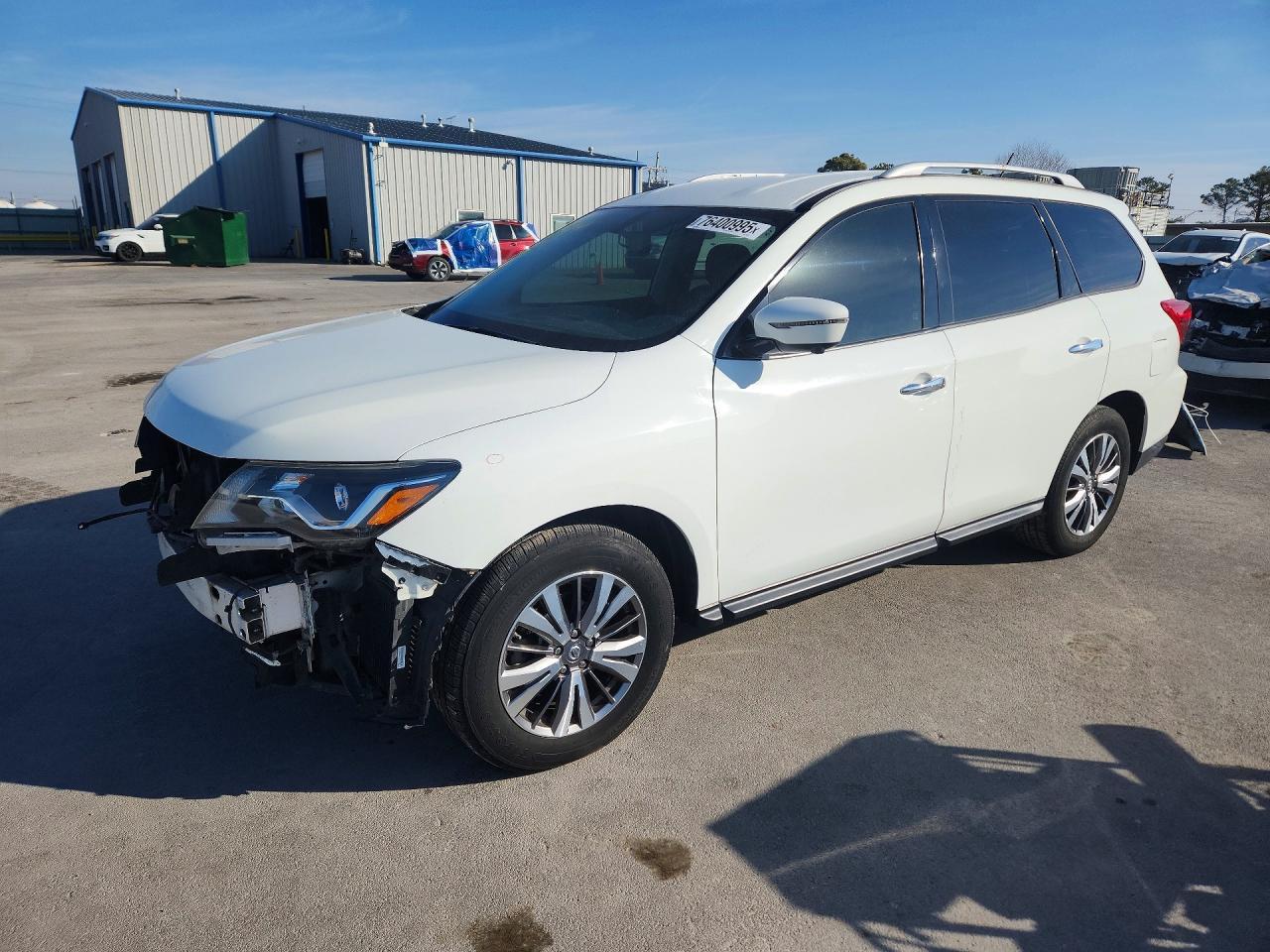 2018 Nissan Pathfinder S - zdjęcie główne