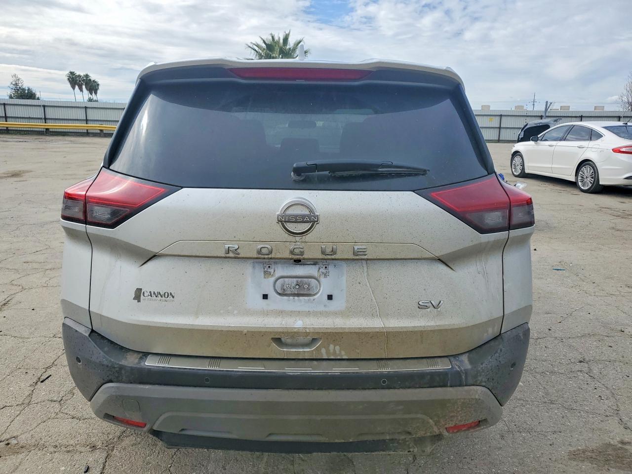 2022 Nissan Rogue Sv - zdjęcie 6