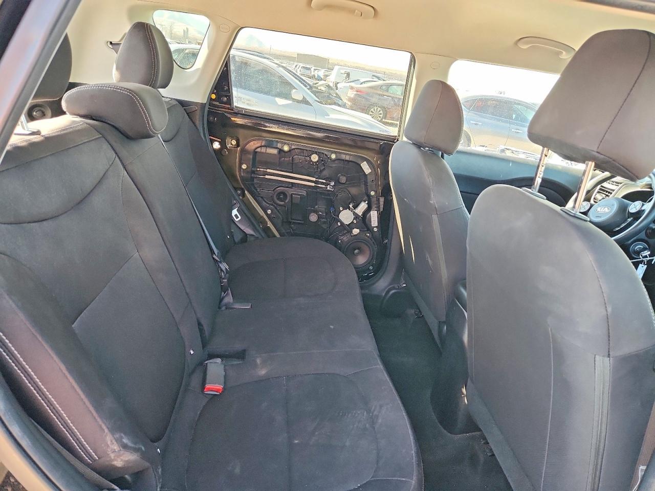 2018 Kia Soul Base - zdjęcie 10