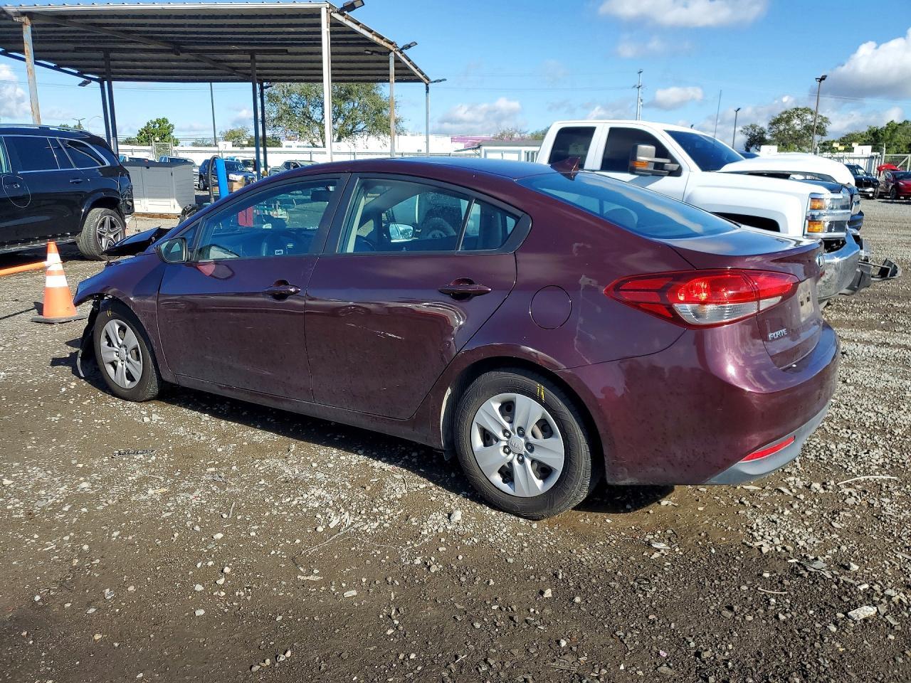 2017 Kia Forte Lx - zdjęcie 2