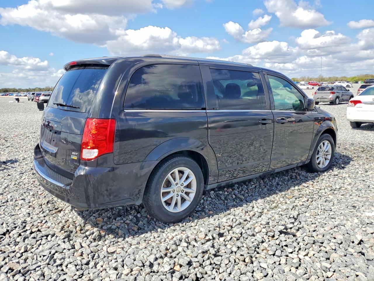 2018 Dodge Grand Caravan Sxt - zdjęcie 3