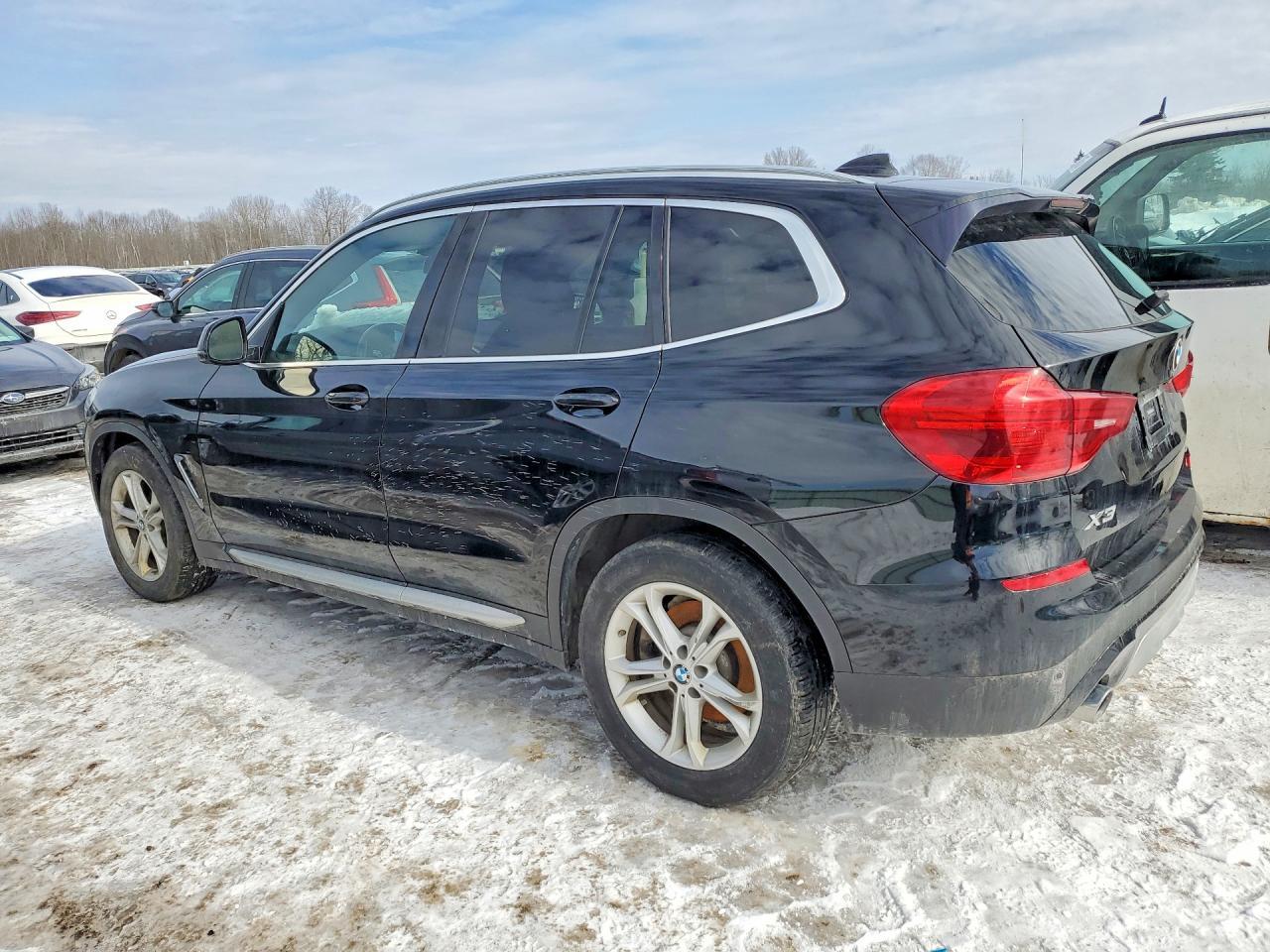 2019 BMW X3 xDrive30I - zdjęcie 2