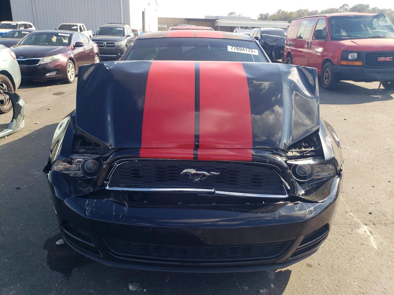 2014 Ford Mustang - zdjęcie 5