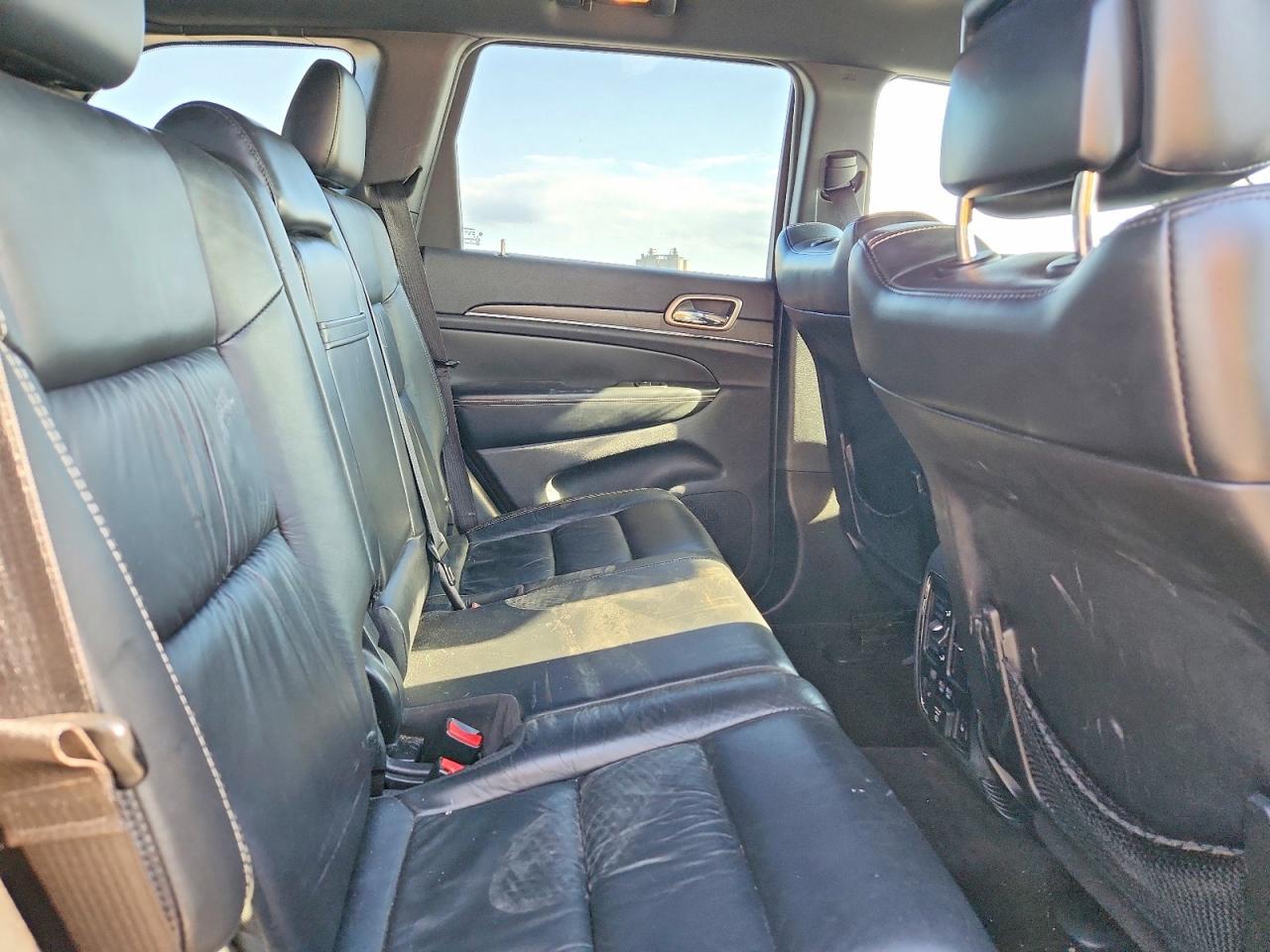 2015 Jeep Grand Cherokee Limited - zdjęcie 11