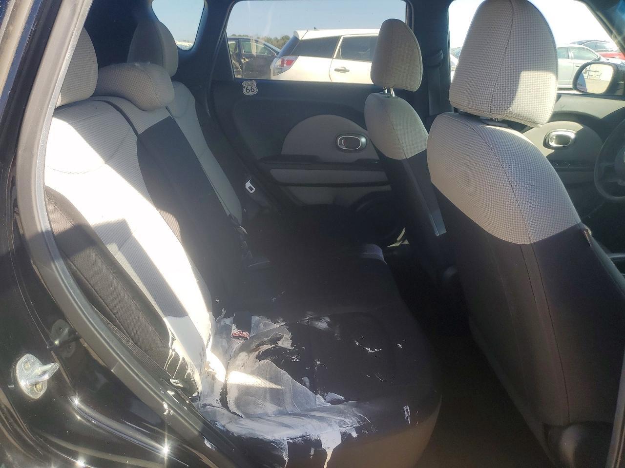 2017 Kia Soul - zdjęcie 10
