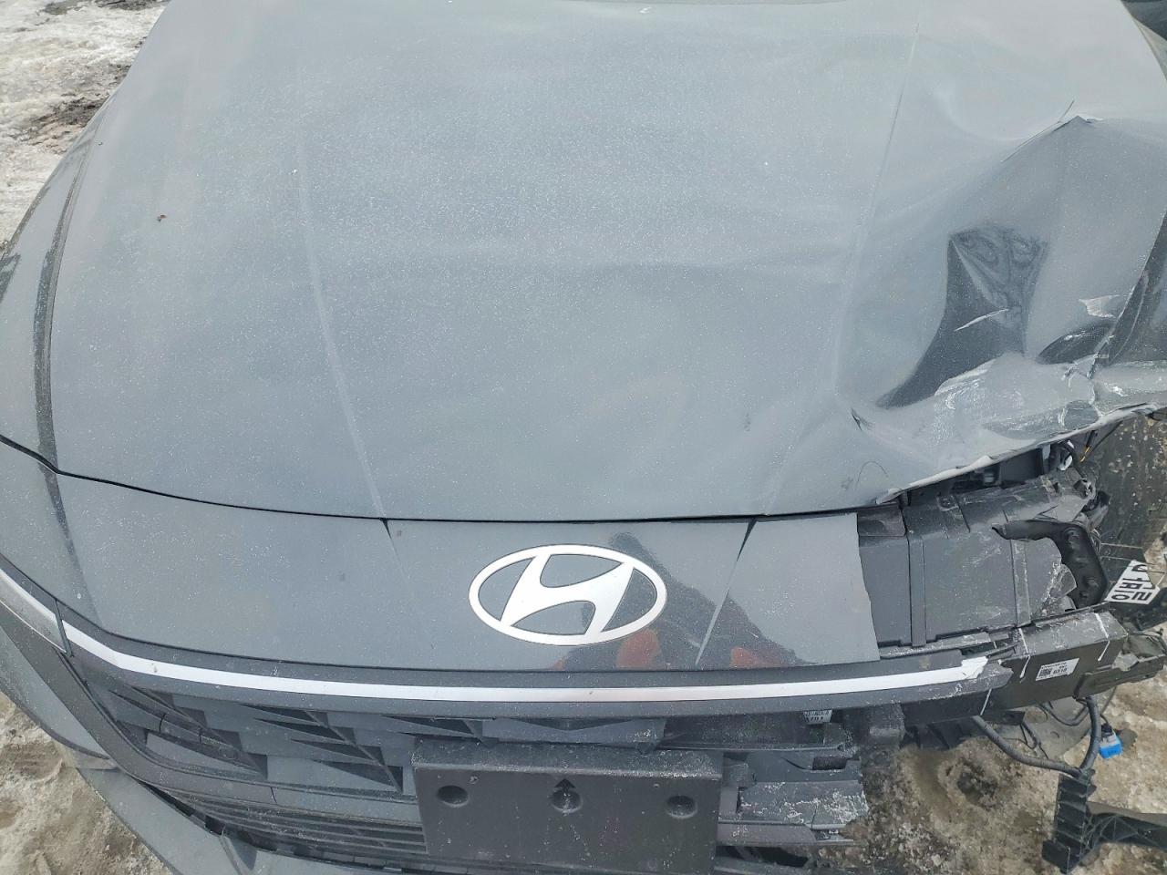 2025 Hyundai Elantra Sel Sport - zdjęcie 11