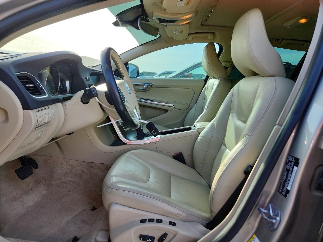 2015 Volvo V60 Premier - zdjęcie 7