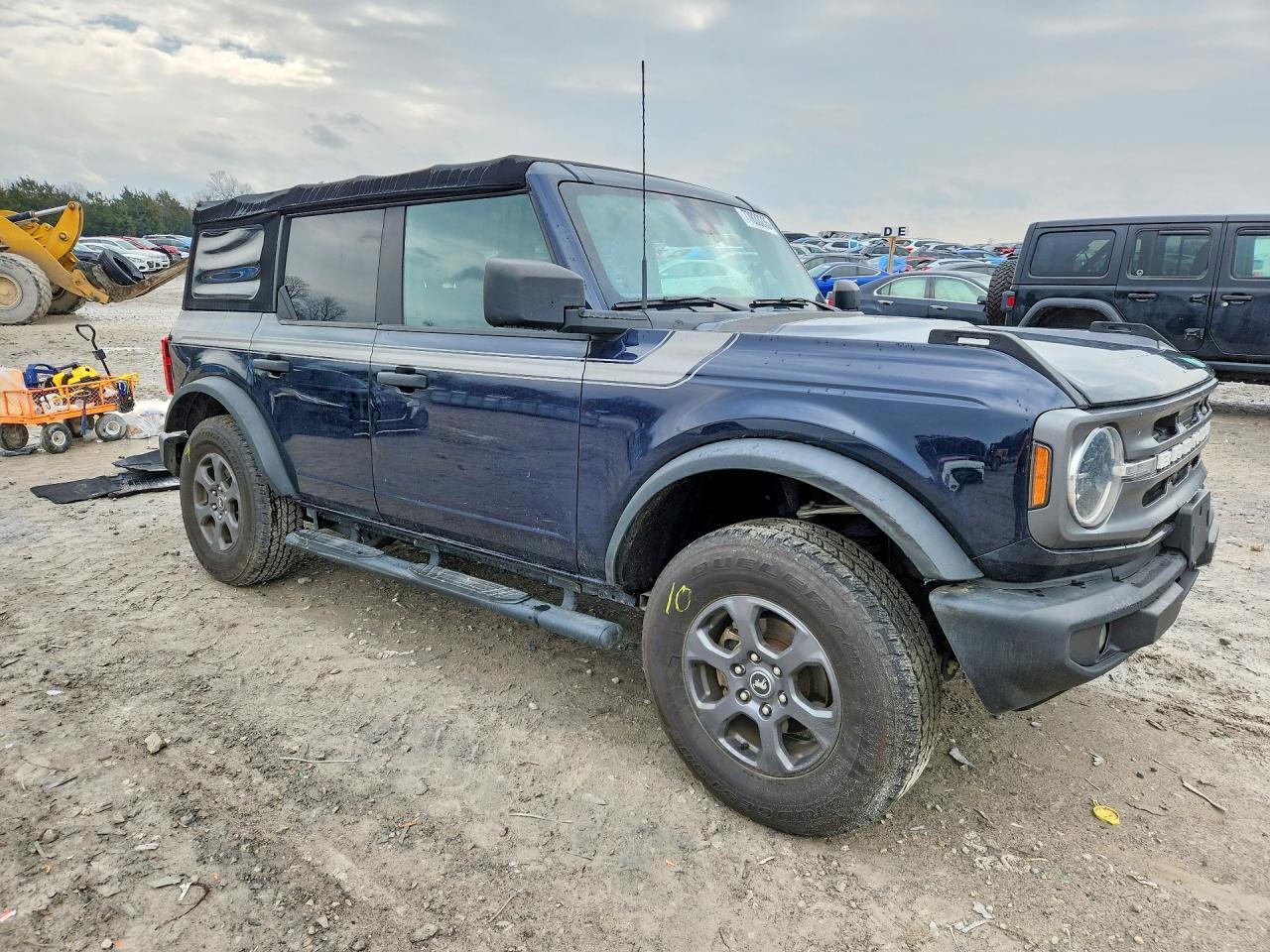 2021 Ford Bronco Base - zdjęcie 4