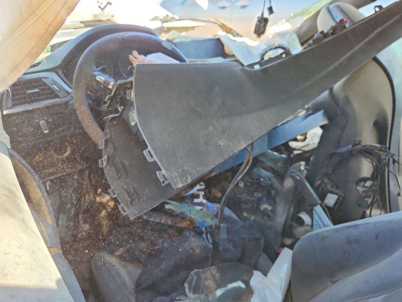 2015 BMW M4 - zdjęcie 8