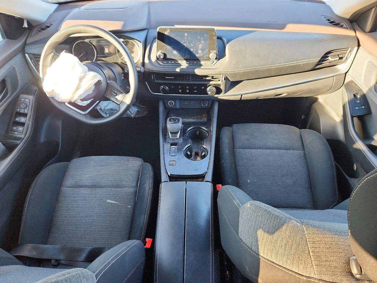 2022 Nissan Rogue S - zdjęcie 8