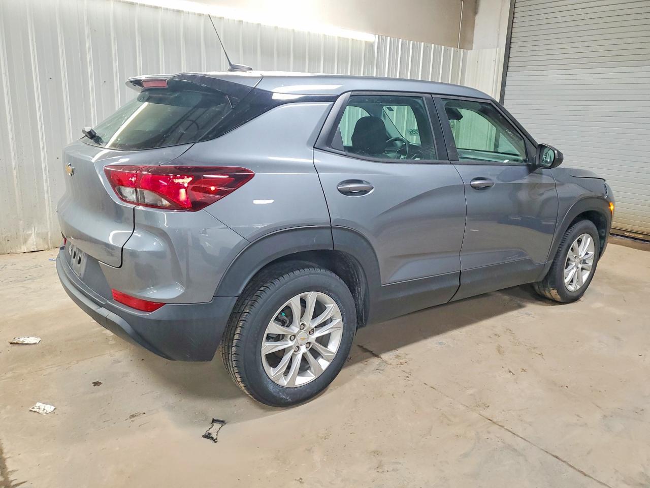 2021 Chevrolet Trailblazer Ls - zdjęcie 3