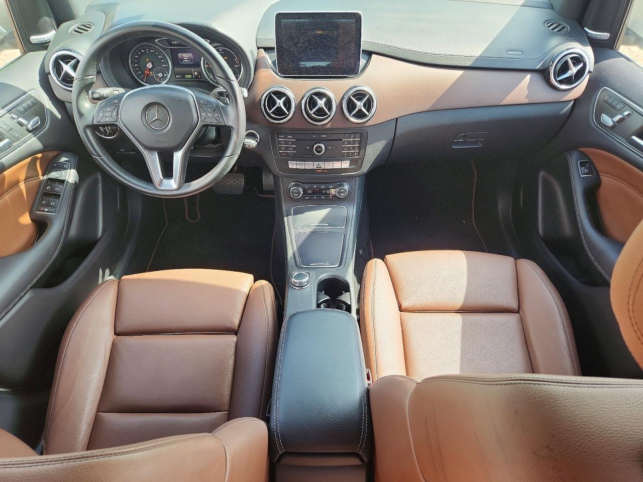 2016 Mercedes-Benz B 250E - zdjęcie 8