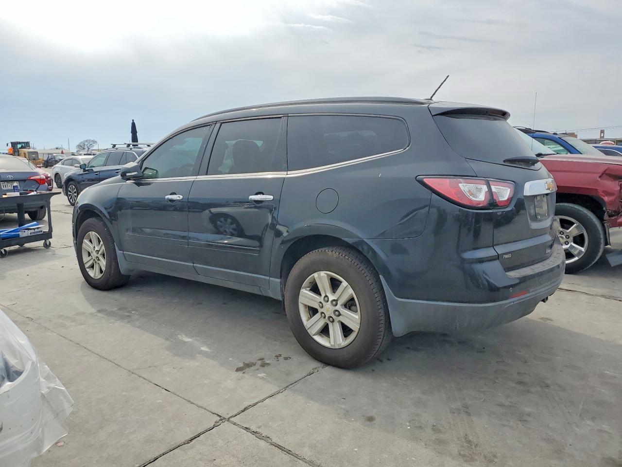 2014 Chevrolet Traverse Lt - zdjęcie 2