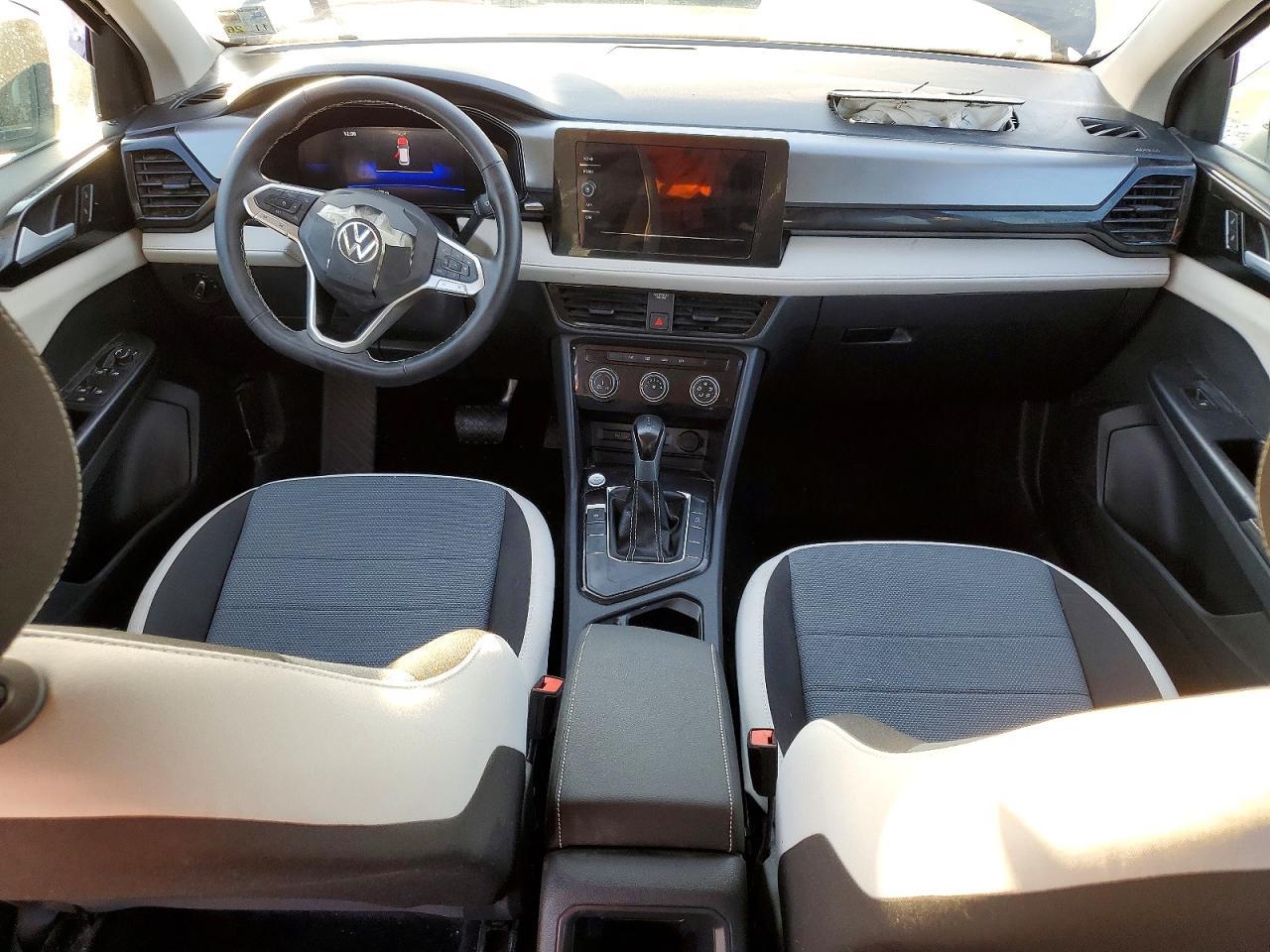 2025 Volkswagen Taos S - zdjęcie 8