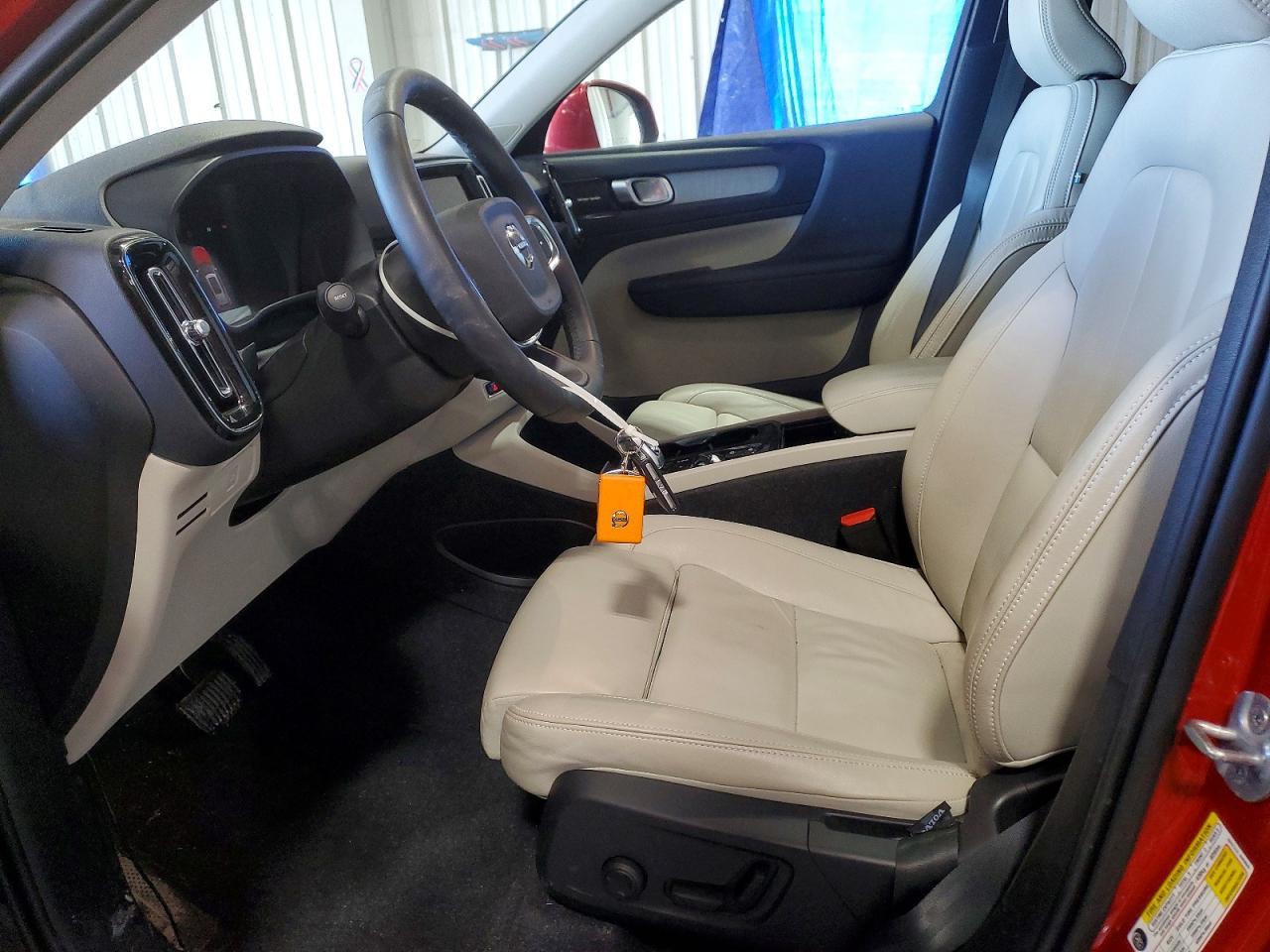 2024 Volvo Xc40 Plus - zdjęcie 7