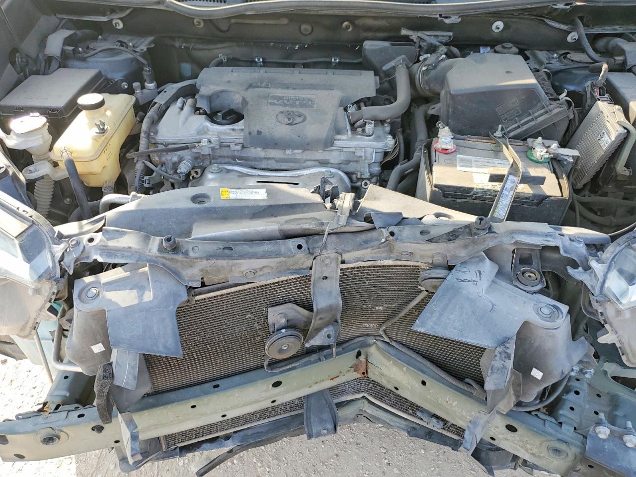 2018 Toyota Rav4 Adventure - zdjęcie 12