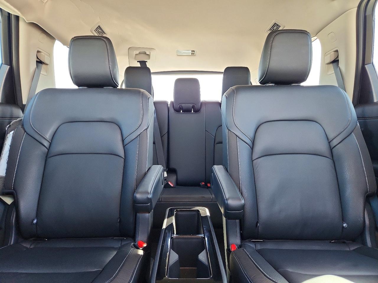 2024 Nissan Pathfinder Sl - zdjęcie 10