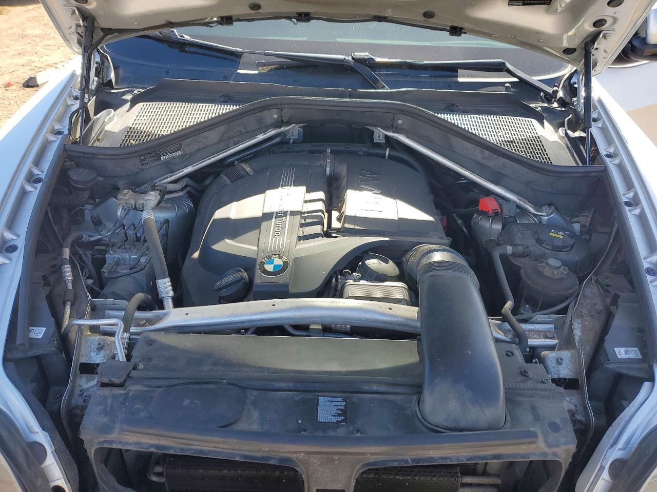 2013 BMW X5 xDrive35I - zdjęcie 11