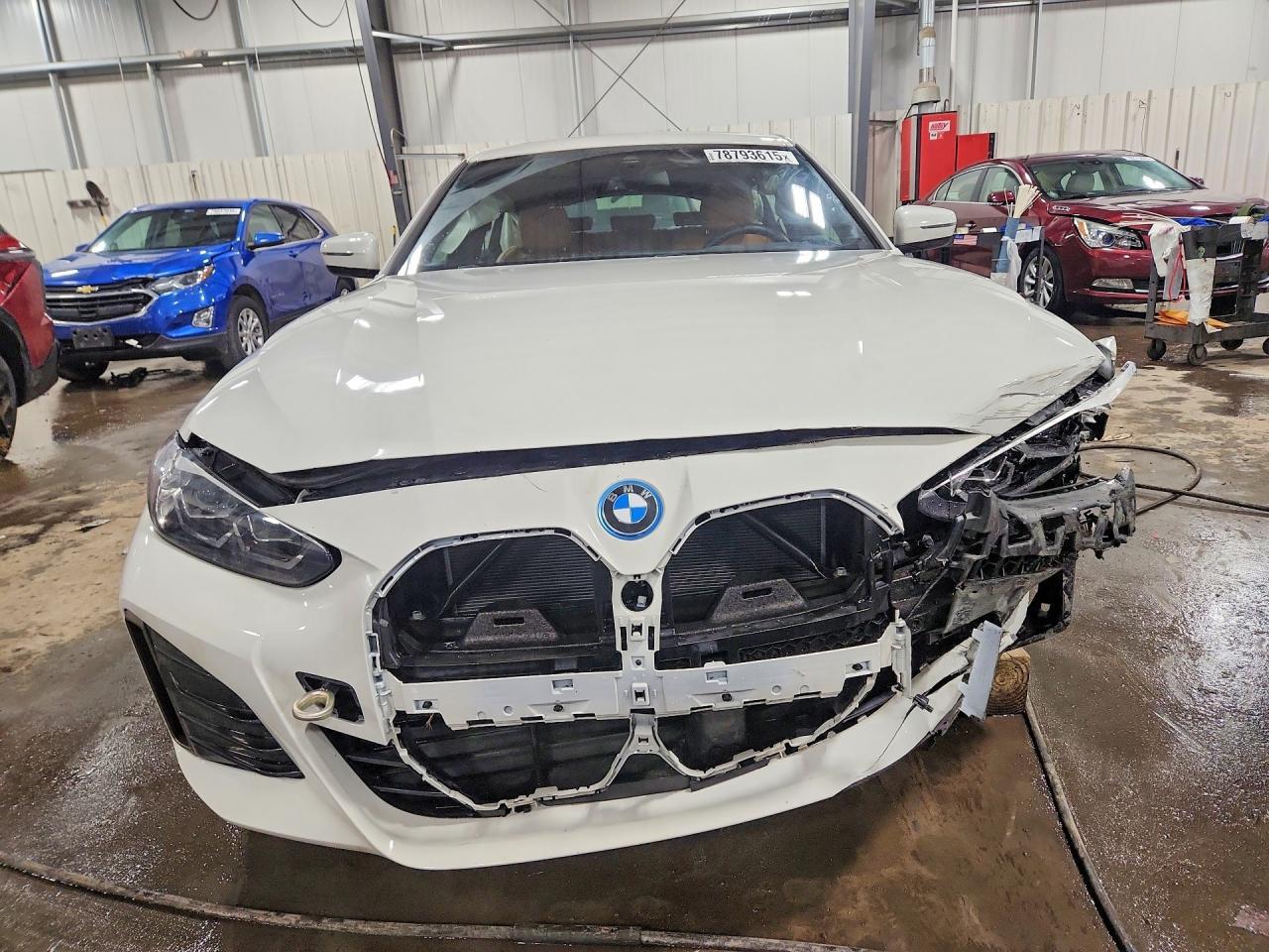 2024 BMW I4 xDrive 40 - zdjęcie 5