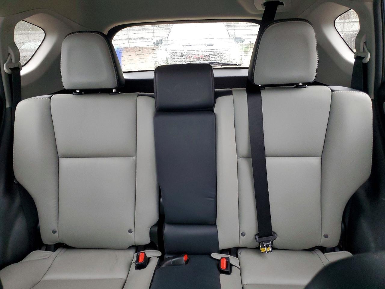 2017 Toyota Rav4 Limited - zdjęcie 10