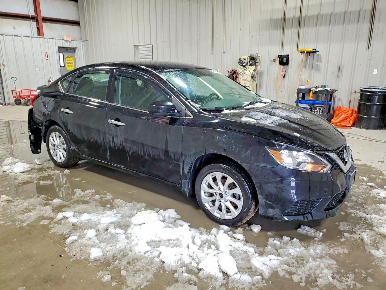 2019 Nissan Sentra Sv - zdjęcie 4