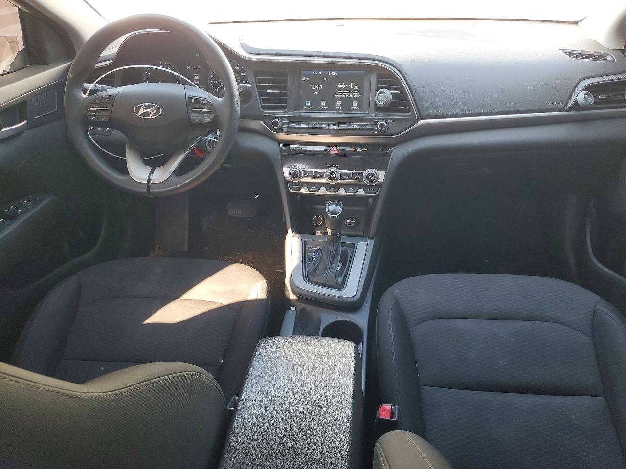 2020 Hyundai Elantra Sel - zdjęcie 8