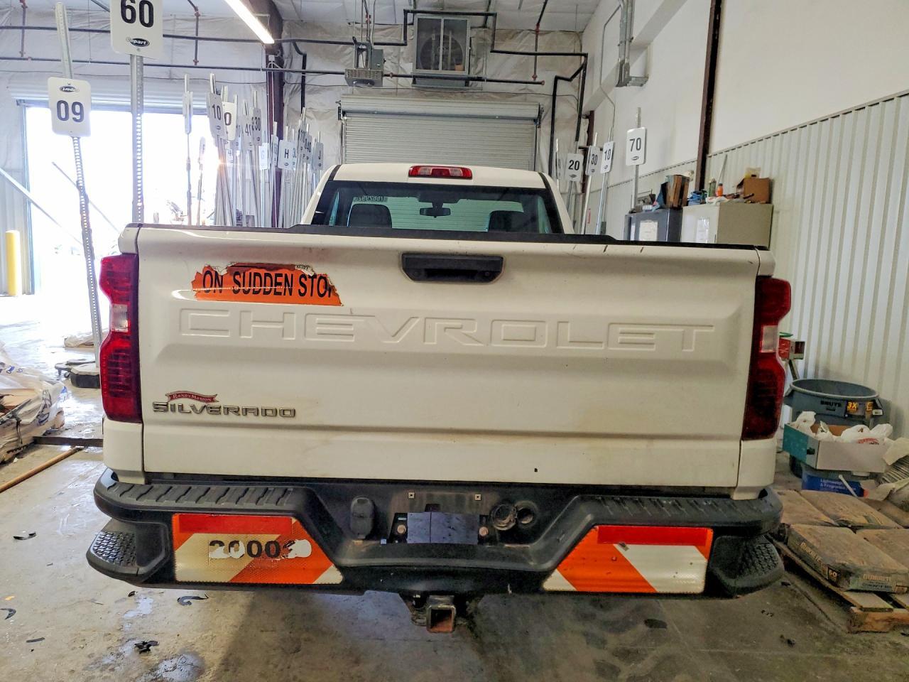 2020 Chevrolet Silverado C1500 - zdjęcie 6