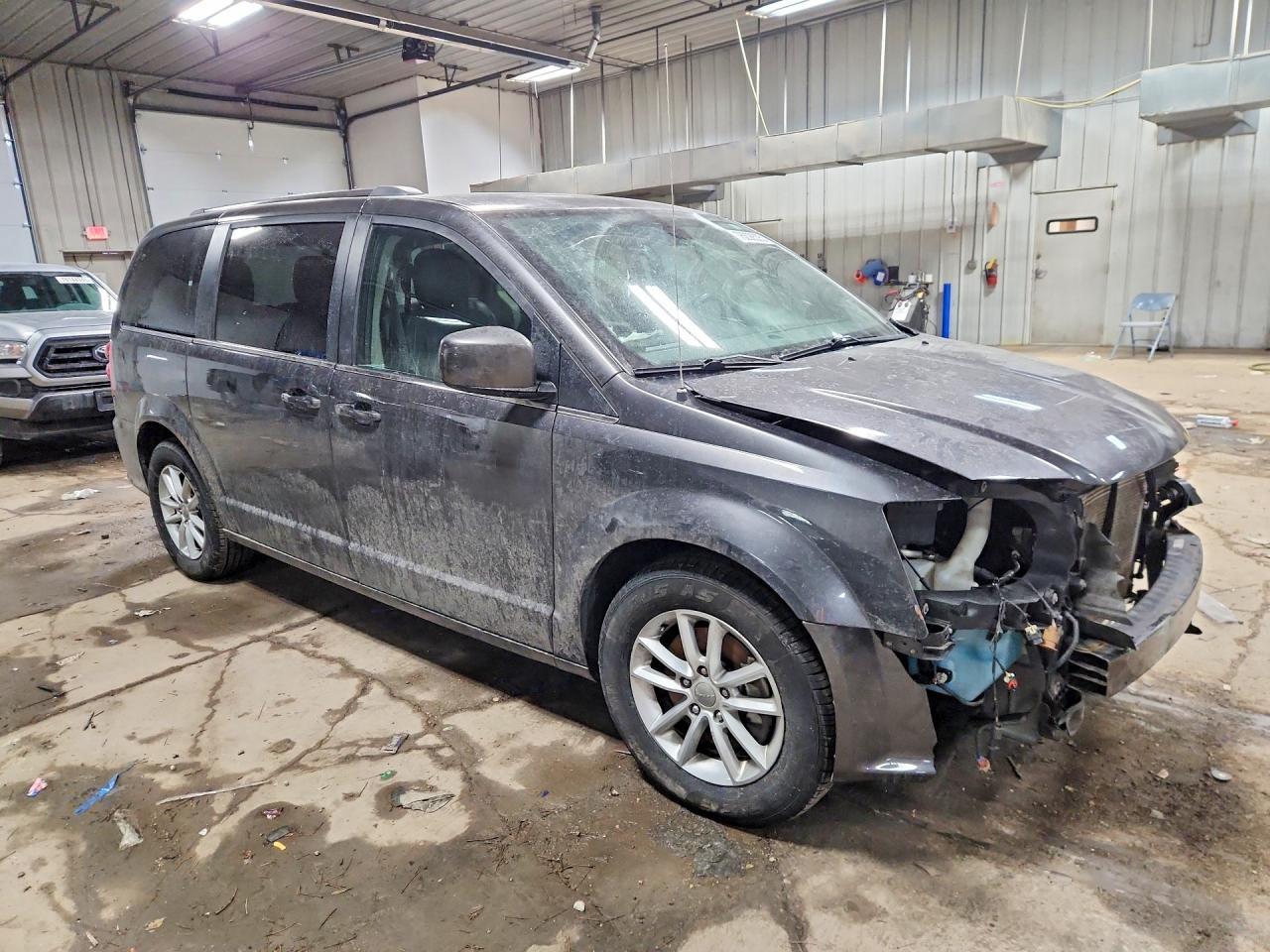 2019 Dodge Grand Caravan Sxt - zdjęcie 4