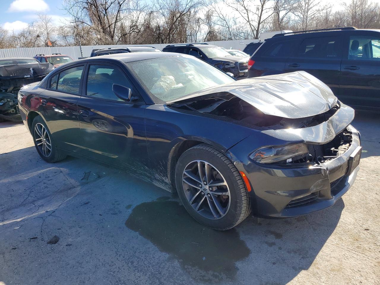 2019 Dodge Charger Sxt - zdjęcie 4