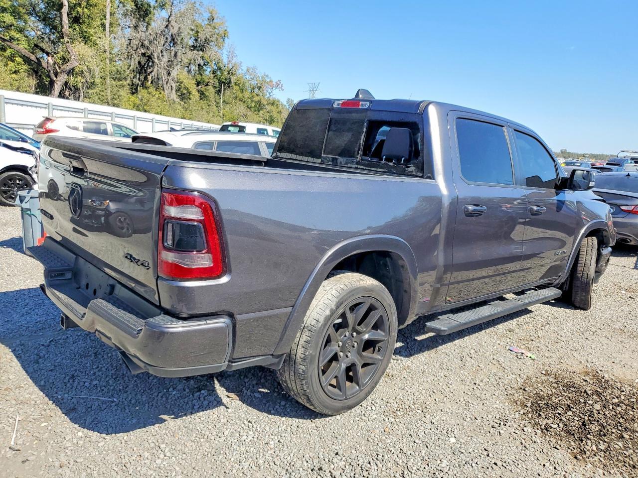2020 Ram 1500 Laramie - zdjęcie 3