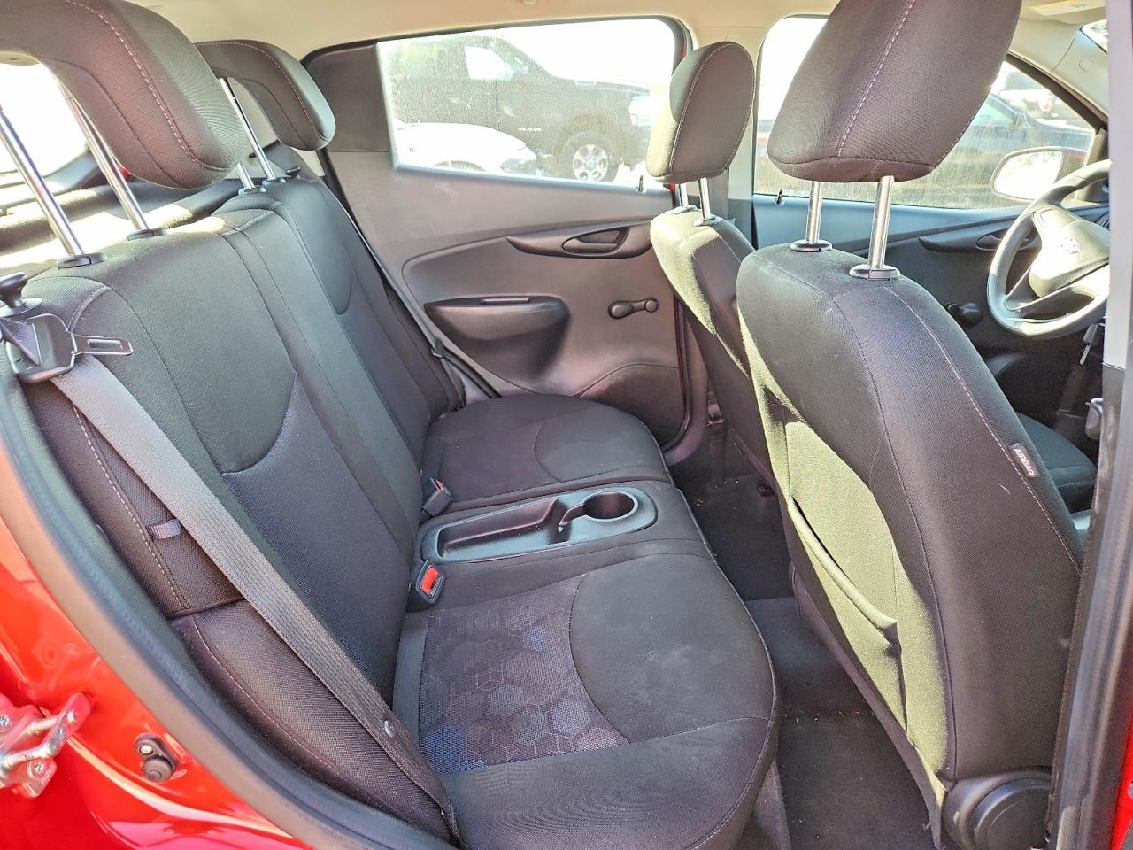 2017 Chevrolet Spark Ls - zdjęcie 10