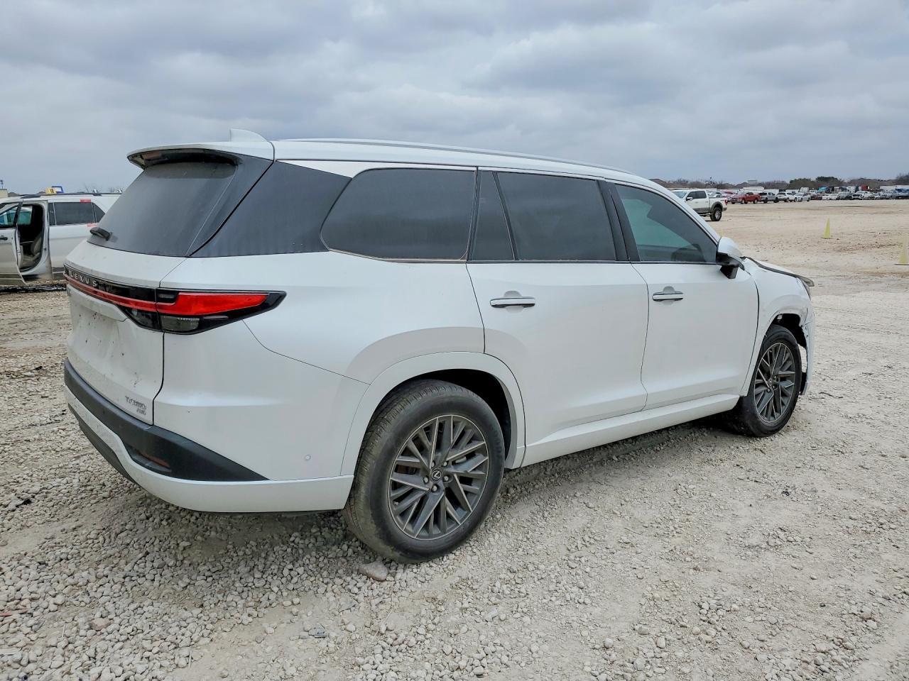 2024 Lexus Tx 350 Base - zdjęcie 3