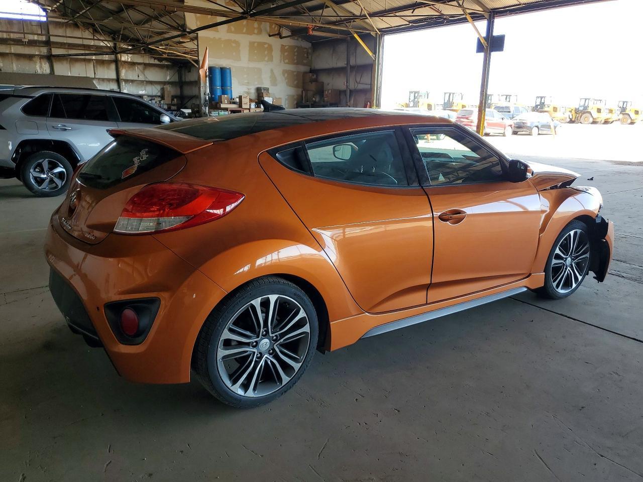 2016 Hyundai Veloster Turbo - zdjęcie 3
