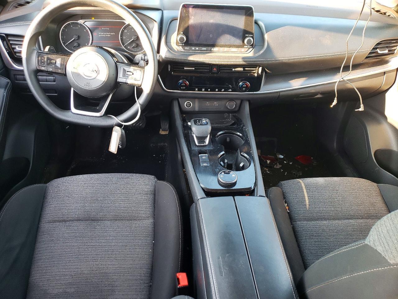 2021 Nissan Rogue Sv - zdjęcie 8