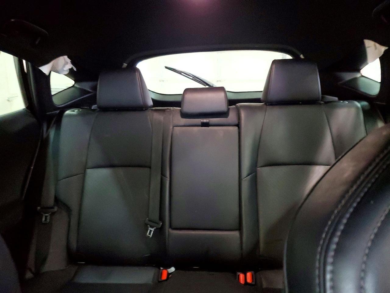 2021 Toyota Venza Le - zdjęcie 10