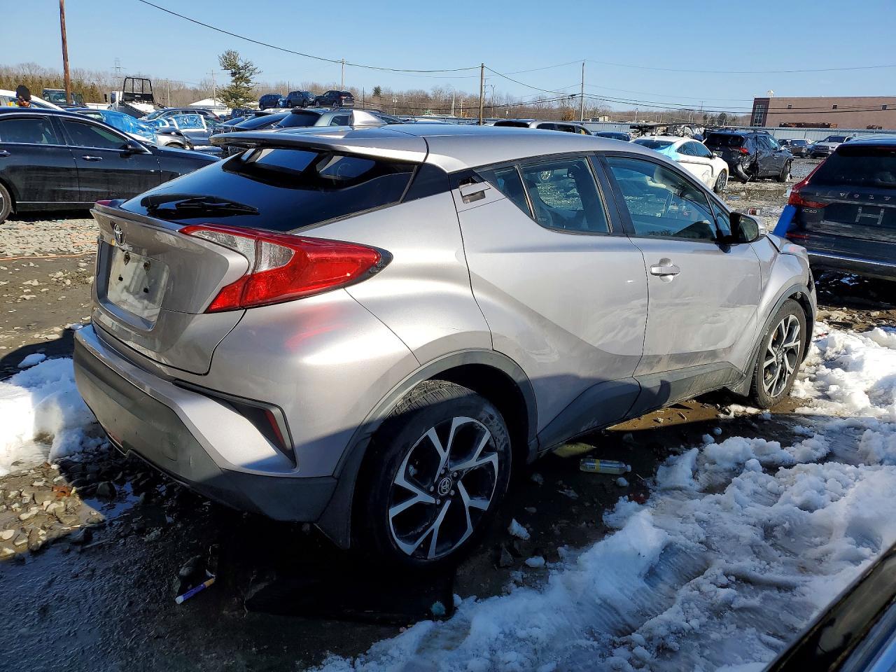 2018 Toyota C-Hr Xle Premium - zdjęcie 3